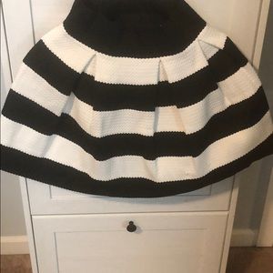 Xhilaration skirt